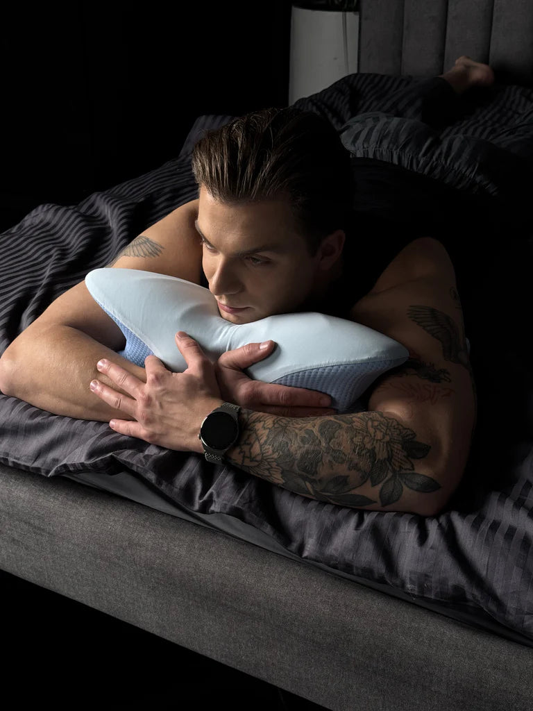 Customer with pillow